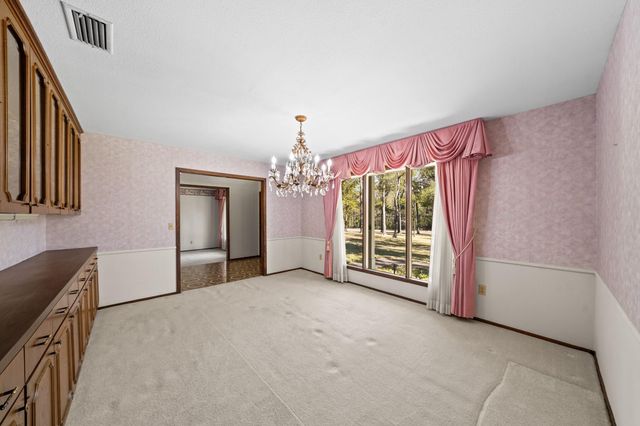 1204 Live Oak Lane, Lufkin, TX 75904