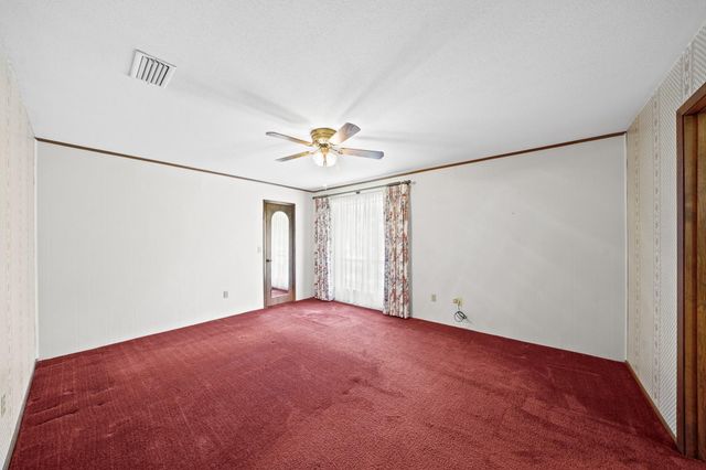 1204 Live Oak Lane, Lufkin, TX 75904