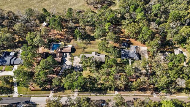 1204 Live Oak Lane, Lufkin, TX 75904