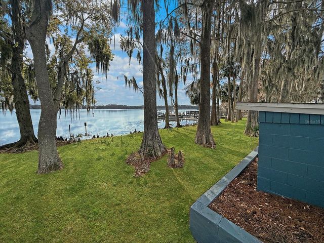 156 LAGO VISTA BOULEVARD, Casselberry, FL 32707