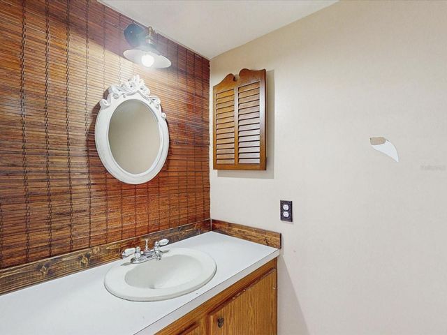 156 LAGO VISTA BOULEVARD, Casselberry, FL 32707