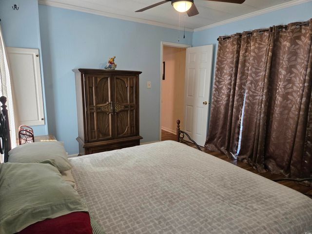 433 E East Bank Dr., Garden City Beach, SC 29576