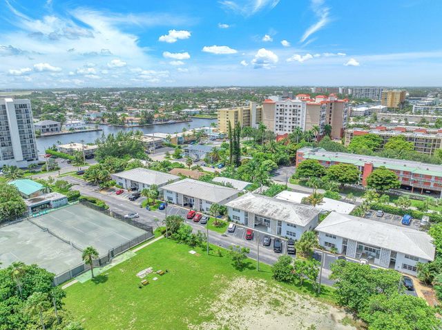 3213 Colony Club Road 4-e, Pompano Beach, FL 33062