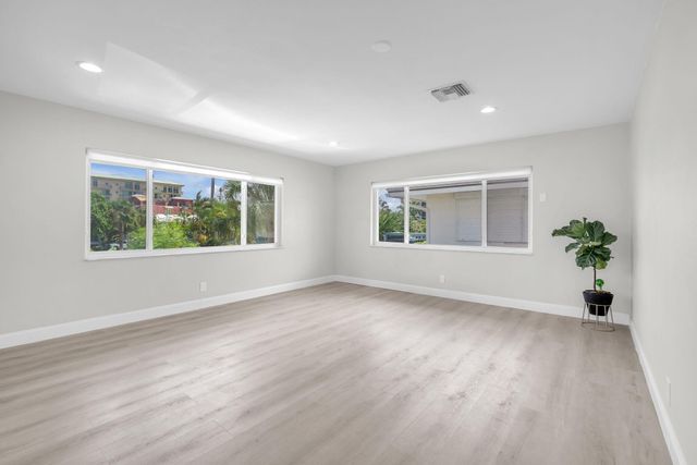 3213 Colony Club Road 4-e, Pompano Beach, FL 33062