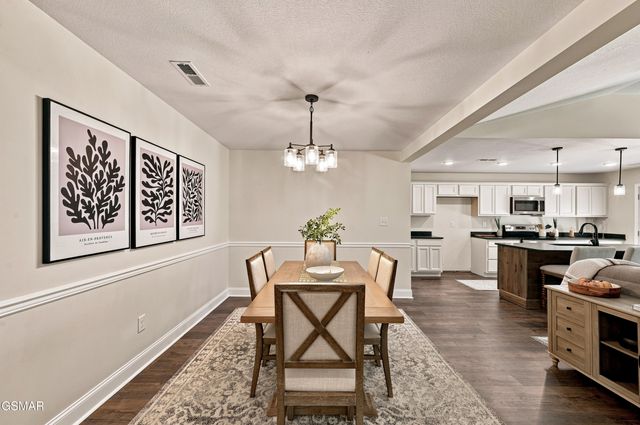 626 Snowflower Circle, Pigeon Forge, TN 37863