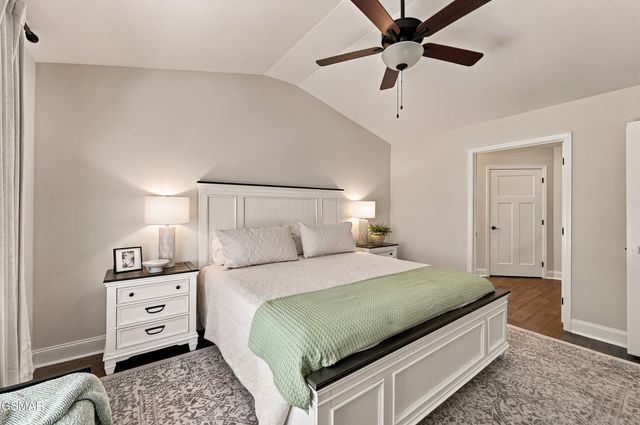 626 Snowflower Circle, Pigeon Forge, TN 37863