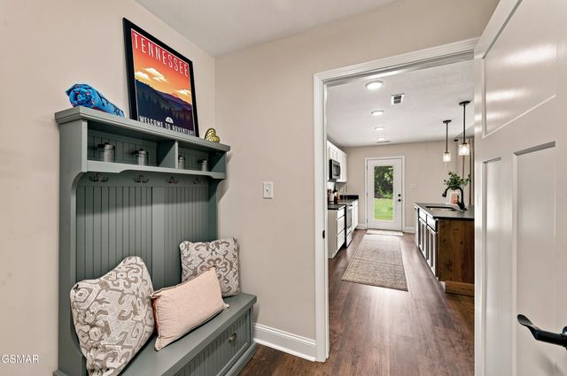626 Snowflower Circle, Pigeon Forge, TN 37863