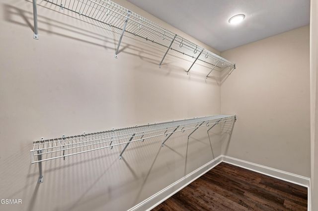 626 Snowflower Circle, Pigeon Forge, TN 37863