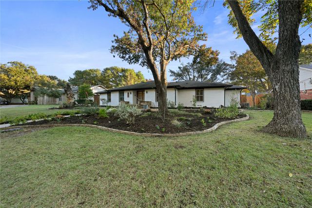 7736 Woodstone Lane, Dallas, TX 75248