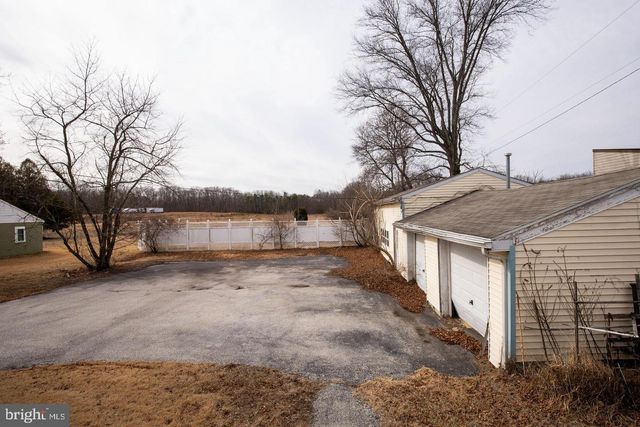 2393 S BLACK HORSE PK, Williamstown, NJ 08094