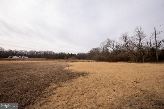 2393 S BLACK HORSE PK, Williamstown, NJ 08094