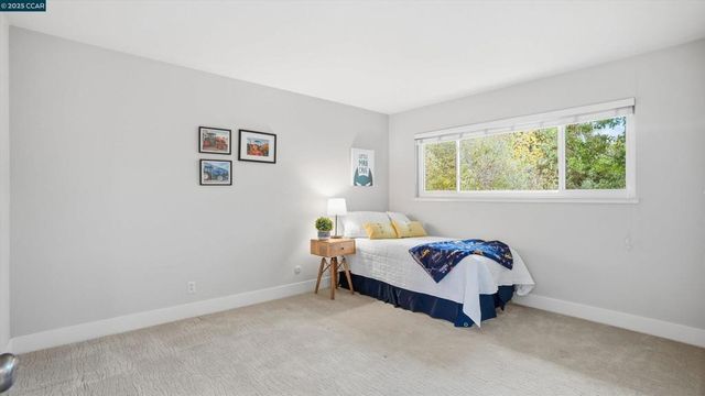 235 Appalachian Dr, Martinez, CA 94553