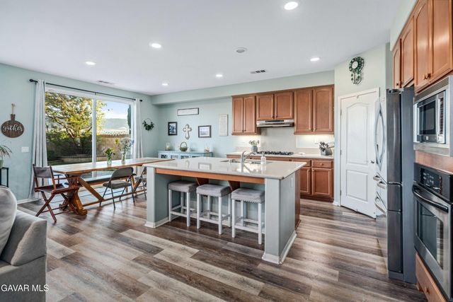 6100 W Ave K 10, Lancaster, CA 93536