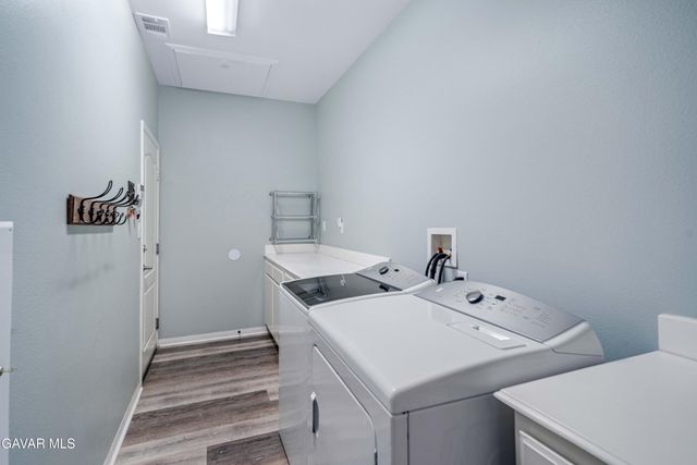 6100 W Ave K 10, Lancaster, CA 93536