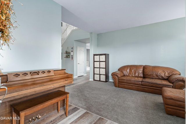 6100 W Ave K 10, Lancaster, CA 93536