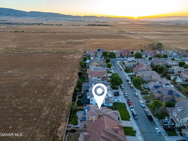 6100 W Ave K 10, Lancaster, CA 93536