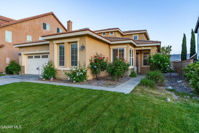6100 W Ave K 10, Lancaster, CA 93536
