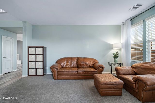 6100 W Ave K 10, Lancaster, CA 93536