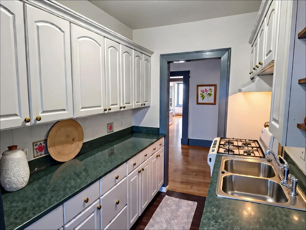 2020 E Franklin Avenue, Minneapolis, MN 55404 — photo 5