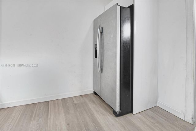 911 NW 142nd St, Miami, FL 33168