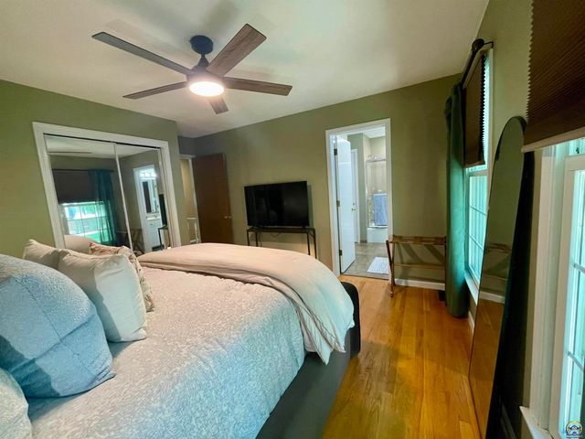 3310 SW Randolph AVE, Topeka, KS 66611