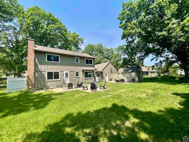 3310 SW Randolph AVE, Topeka, KS 66611