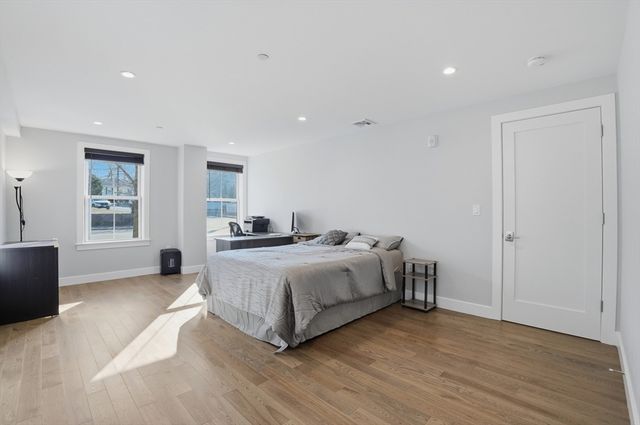 9 Independence Ave 102, Braintree, MA 02184