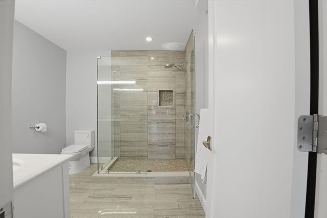 9 Independence Ave 102, Braintree, MA 02184