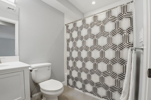 9 Independence Ave 102, Braintree, MA 02184