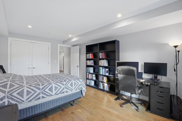 9 Independence Ave 102, Braintree, MA 02184