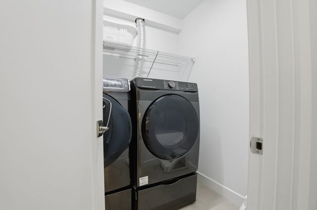 9 Independence Ave 102, Braintree, MA 02184