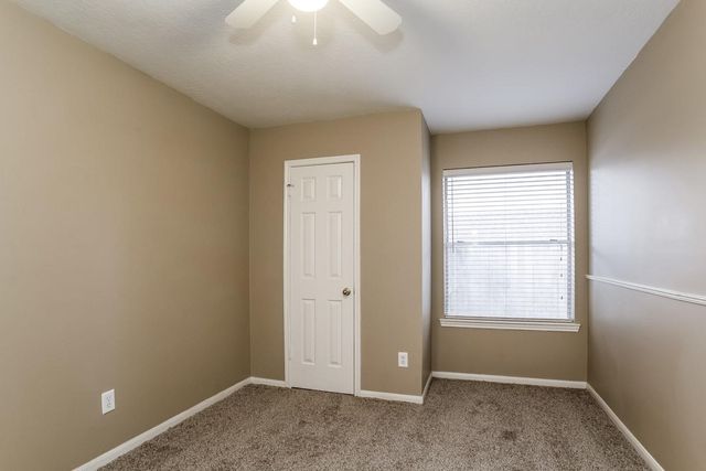 21492 Palace Pines Drive, Kingwood, TX 77339