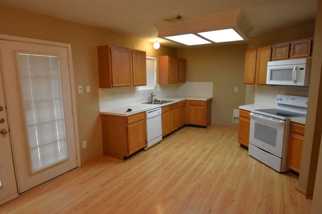 21492 Palace Pines Drive, Kingwood, TX 77339