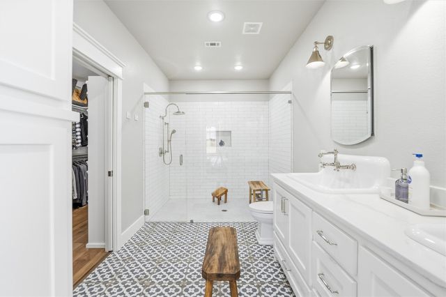 245 La Cresta Lane, Mineral Wells, TX 76067