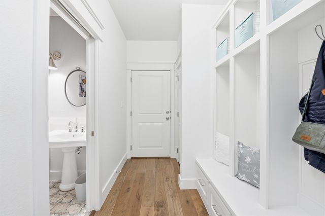 245 La Cresta Lane, Mineral Wells, TX 76067