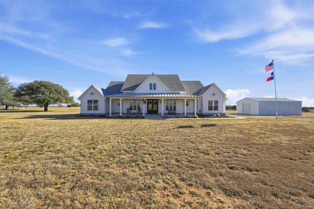 245 La Cresta Lane, Mineral Wells, TX 76067