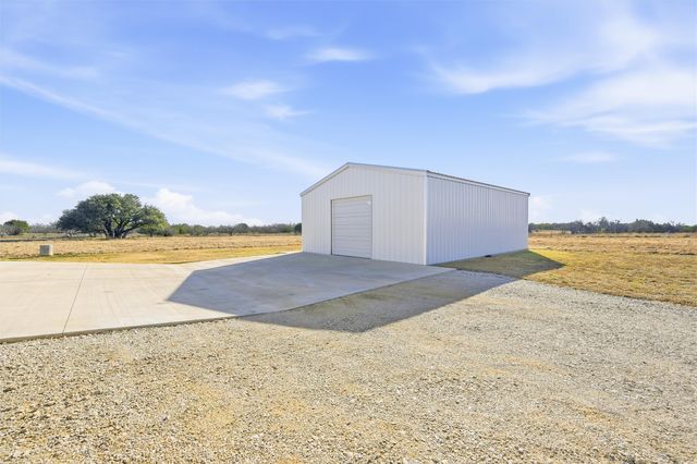 245 La Cresta Lane, Mineral Wells, TX 76067