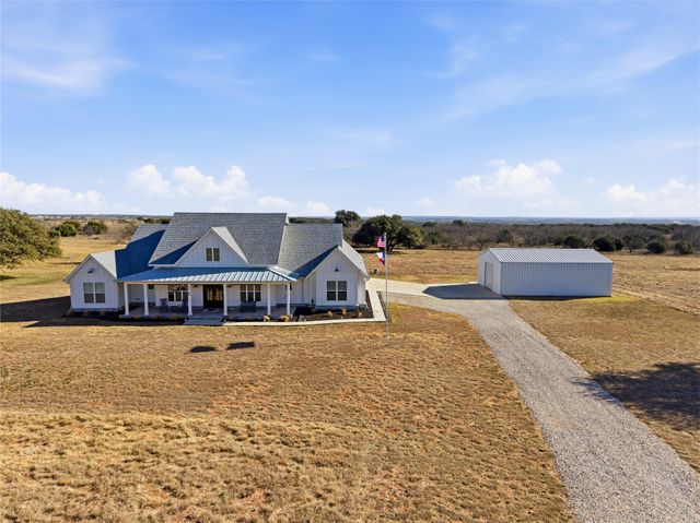 245 La Cresta Lane, Mineral Wells, TX 76067