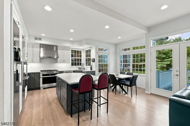 14 Cobble Ln, Bernards Twp., NJ 07920