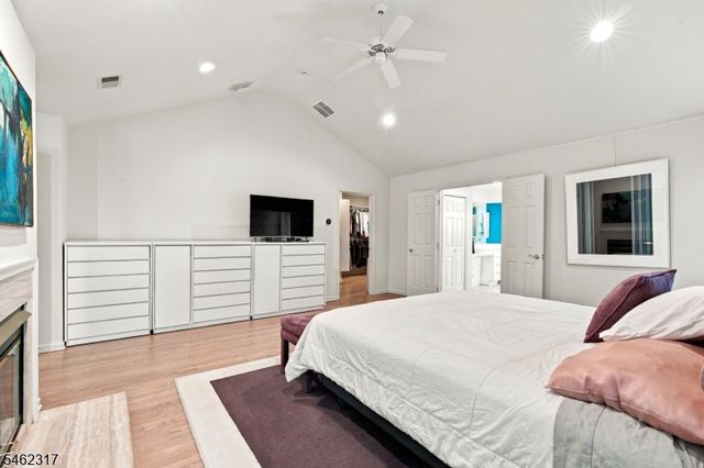 14 Cobble Ln, Bernards Twp., NJ 07920