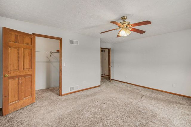 4294 Idlewild Road, Burlington, KY 41005