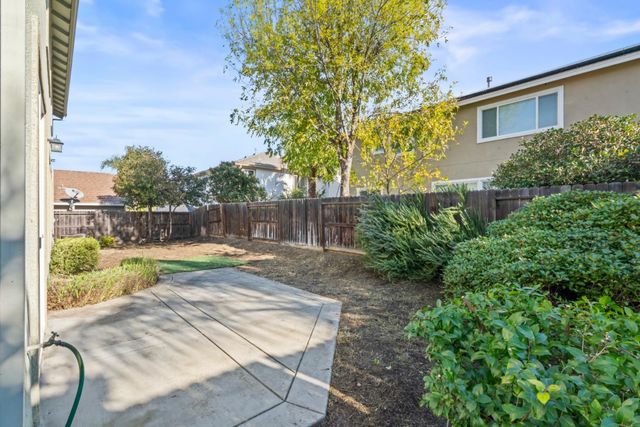 1169 Park West Drive, Pittsburg, CA 94565