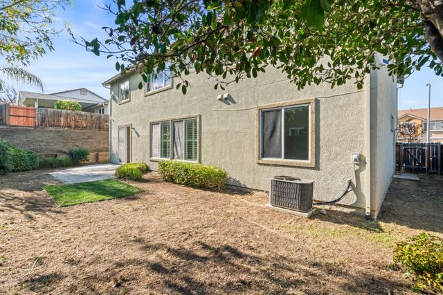 1169 Park West Drive, Pittsburg, CA 94565