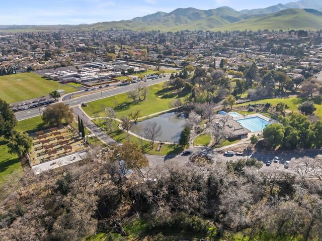 1169 Park West Drive, Pittsburg, CA 94565