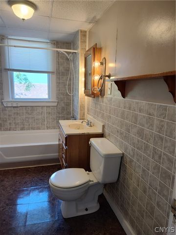 1025 Champlin Avenue, Whitestown, NY 13502