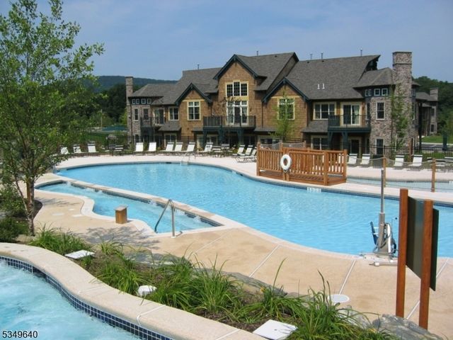 4 Maple Cres Unit 22, Vernon Twp., NJ 07462