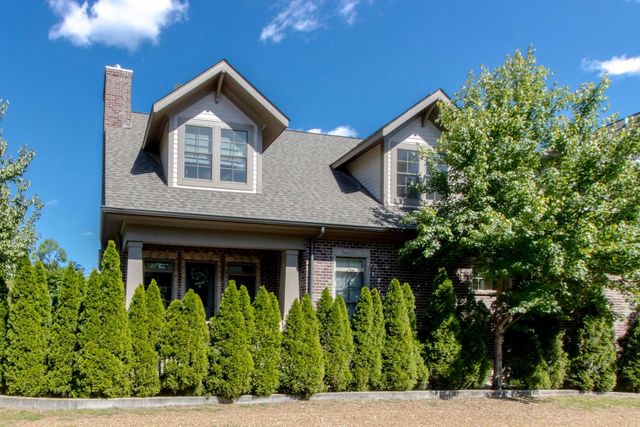 1906B Bernard Ave, Nashville, TN 37212