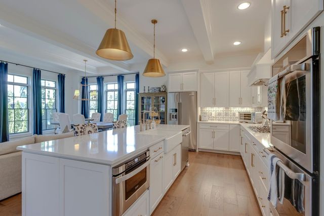 1906B Bernard Ave, Nashville, TN 37212