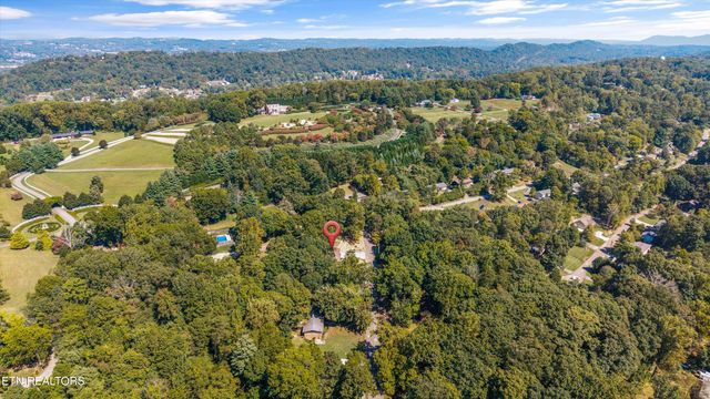 5833 Briercliff Rd, Knoxville, TN 37918
