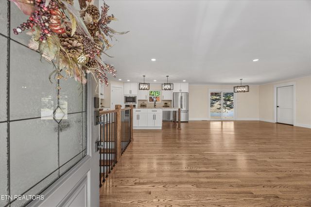 5833 Briercliff Rd, Knoxville, TN 37918